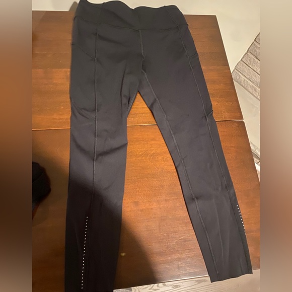 Fast and Free Black Tight Size 8 - Picture 1 of 1
